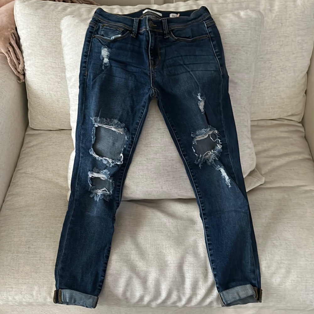 Denim blue crop distressed jeans size 26